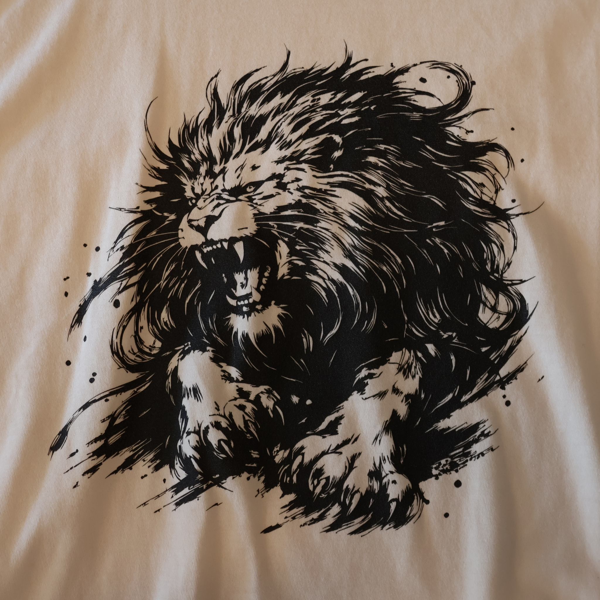 Minimalist Lion T-Shirt