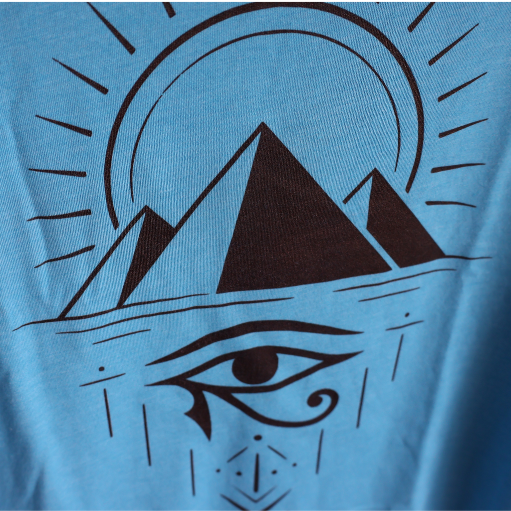 Horus Pyramid Tank